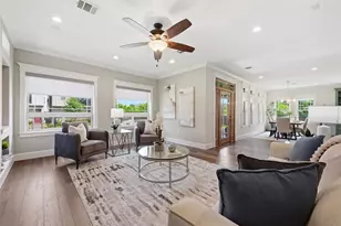 206 North St, Houston, TX 77009 - Photo 1