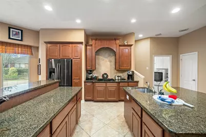 13256 Misty Sage Drive, Conroe, TX 77302 - Photo 4
