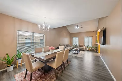 1700 Chestnut Glen Court, Conroe, TX 77301 - Photo 6