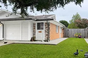 1432 Ramada Dr, Houston, TX 77062 - Photo 1