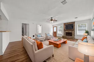 2210 Georgetown St, Katy, TX 77493 - Photo 2
