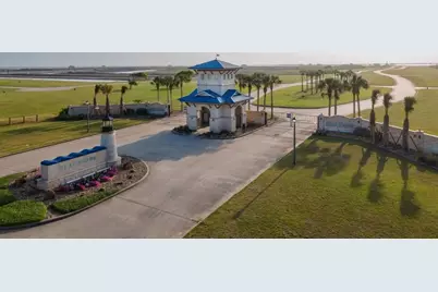 3210 Bay Ridge Drive, Palacios, TX 77465 - Photo 2