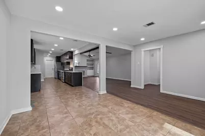 30210 E Geneva Drive E, Spring, TX 77386 - Photo 8