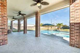 4603 Clearwater Rd, Baytown, TX 77523 - Photo 38