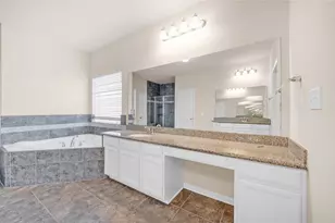 4603 Clearwater Rd, Baytown, TX 77523 - Photo 14