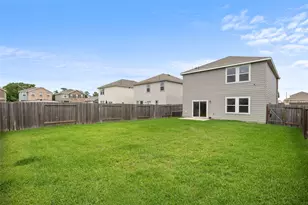 7810 Pink Dahlia Dr, Houston, TX 77016 - Photo 24