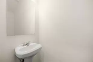 7810 Pink Dahlia Dr, Houston, TX 77016 - Photo 4