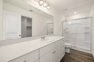 7810 Pink Dahlia Dr, Houston, TX 77016 - Photo 20
