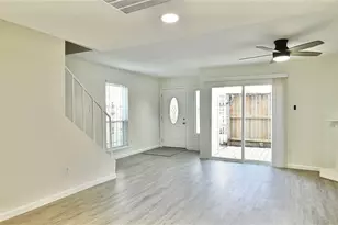 7918 Prestwood Dr, Houston, TX 77036 - Photo 10