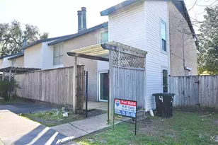 7918 Prestwood Dr, Houston, TX 77036 - Photo 2