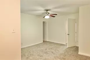 7918 Prestwood Dr, Houston, TX 77036 - Photo 24