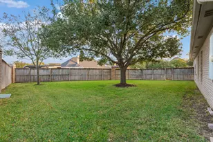 3803 Park Meadow Ln, Bryan, TX 77802 - Photo 40