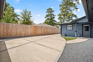 1819 Gardenia Dr, Houston, TX 77018 - Photo 6