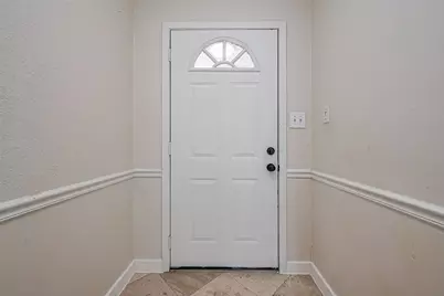13731 Greenway Drive, Sugar Land, TX 77498 - Photo 6