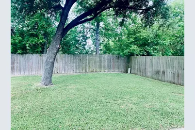 2505 Overland Trail, Dickinson, TX 77539 - Photo 22