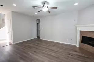 6715 Starcroft Ct, Spring, TX 77379 - Photo 2