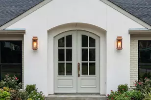 5642 Pine Forest Rd, Houston, TX 77056 - Photo 2