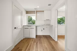 5642 Pine Forest Rd, Houston, TX 77056 - Photo 12