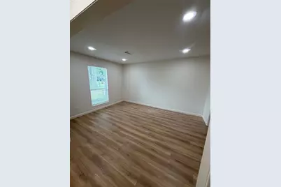 10442 Norton, Houston, TX 77043 - Photo 6