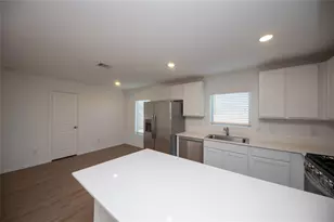7235 Gorrion, Katy, TX 77493 - Photo 12