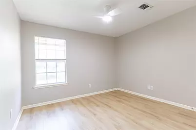 1007 Sycamore St, Brenham, TX 77833 - Photo 12