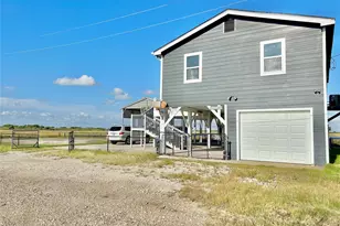 1256 E Canal Dr, Crystal Beach, TX 77650 - Photo 24