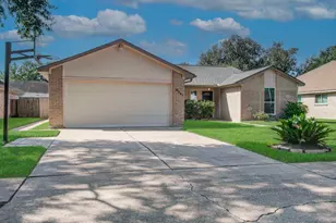 16607 Park Lorne Dr, Houston, TX 77084 - Photo 2