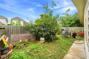 7207 Calcutta Spring Dr, Houston, TX 77083 - Photo 36