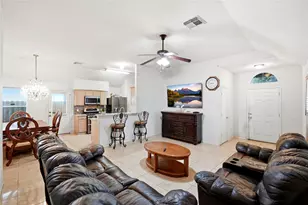 7207 Calcutta Spring Dr, Houston, TX 77083 - Photo 12