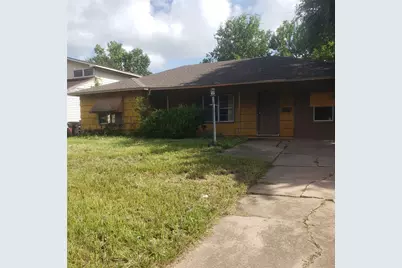6102 Belcrest Street, Houston, TX 77033 - Photo 1