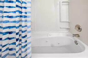 2115 Hollywood Ave, Galveston, TX 77551 - Photo 20