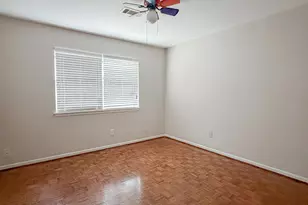 8303 Edgemoor, Houston, TX 77036 - Photo 14