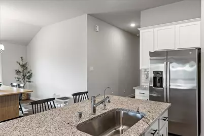 4901 Perennial Lane, La Marque, TX 77568 - Photo 14