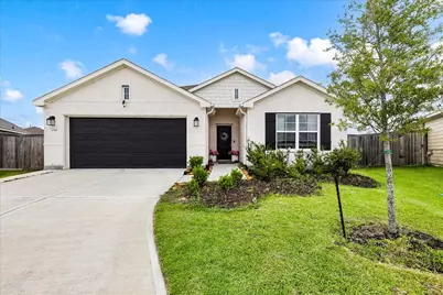 4901 Perennial Lane, La Marque, TX 77568 - Photo 2
