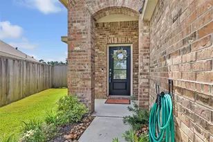 6328 Astoria Park Ln, Kingwood, TX 77365 - Photo 4