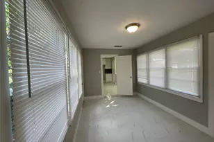 19506 Old Galveston Rd, Webster, TX 77598 - Photo 12