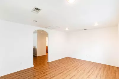 119 S Carroll Street, La Porte, TX 77571 - Photo 4