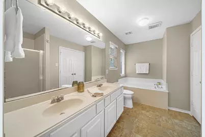 18436 Sunrise Pines Drive, Montgomery, TX 77316 - Photo 14