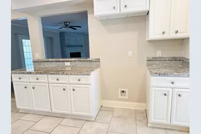 5714 N Braeswood Boulevard, Houston, TX 77096 - Photo 10