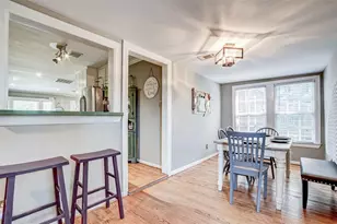 914 Dorothy St, Houston, TX 77008 - Photo 6