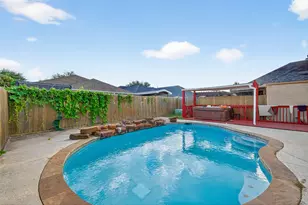 12731 Heather Landing Ln, Houston, TX 77072 - Photo 36