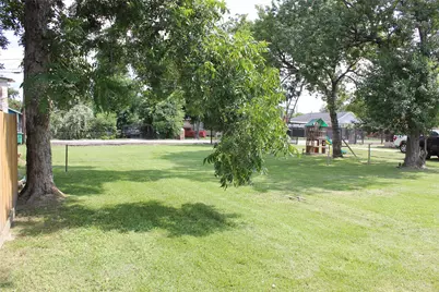 7926 Mendez Street, Houston, TX 77029 - Photo 20