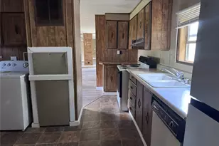 854 Queenswood, Montgomery, TX 77316 - Photo 8