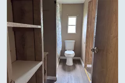 854 Queenswood, Montgomery, TX 77316 - Photo 18