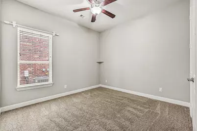 339 Woodway Drive, League City, TX 77573 - Photo 10