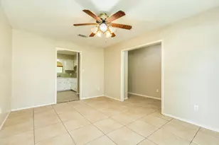 232 Wayne Dr, Clute, TX 77531 - Photo 16