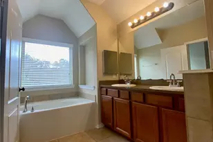 15 Sagamore Ridge, The Woodlands, TX 77389 - Photo 28