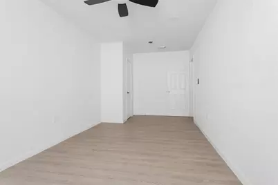 16016 Green Manor Drive, Houston, TX 77396 - Photo 14
