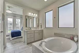 636 Sand Branch Dr, Conroe, TX 77304 - Photo 16