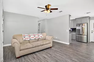 109 Frankens St, Diboll, TX 75941 - Photo 2